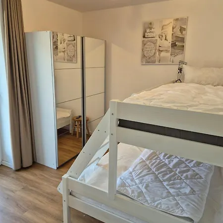 Дом отдыха Riesiges Mit 4 Sz An Der Nordsee! Sauna Sehestedt (Lower-Saxony)